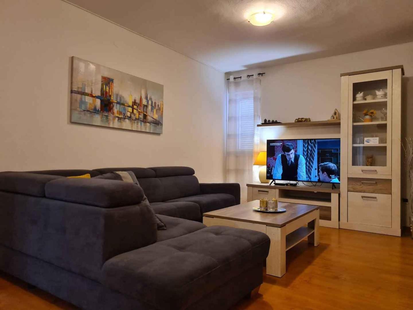 In Porec/istrien 31135 Apartment *